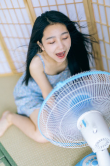 我爱上了朋友的姐姐